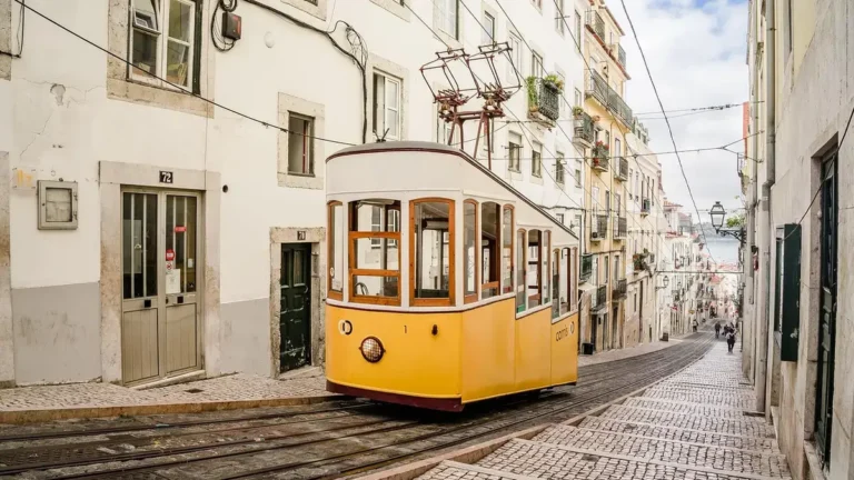 Komunikacja miejska we Wrocławiu - bilety MPK, tramwaje i strefy